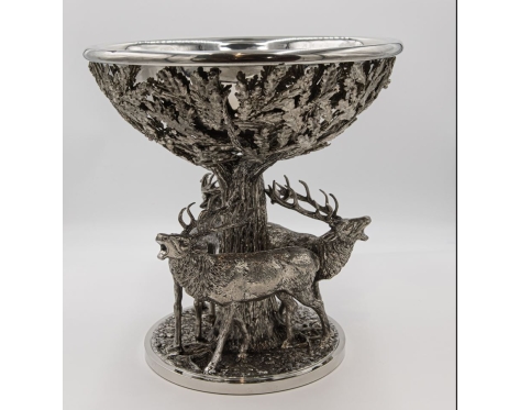 Wutschka champagne coolertree with deer